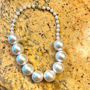White Pearl chocker Necklace